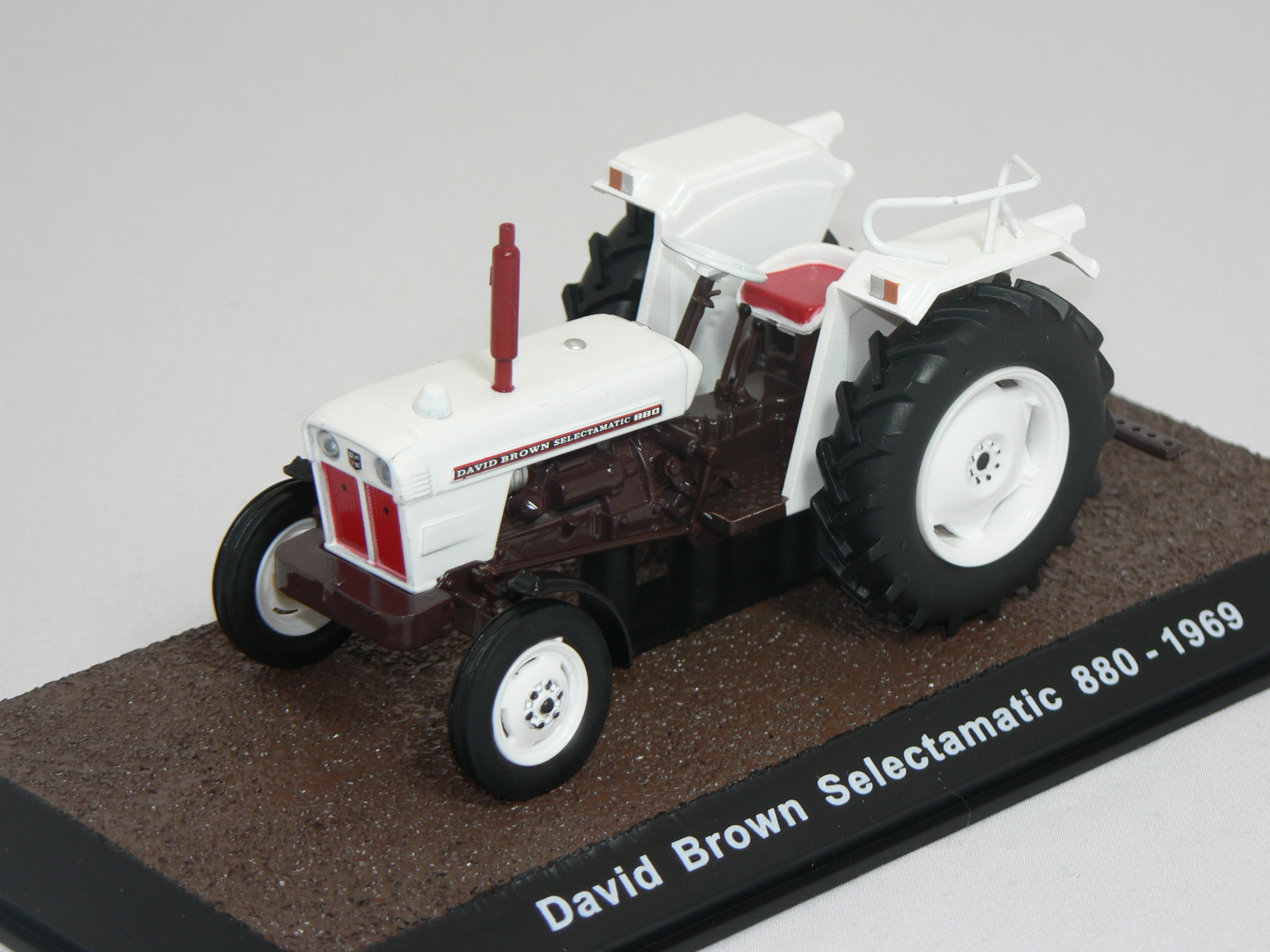 David Brown  Selectamatic 880 -1969  1:32  Atlas