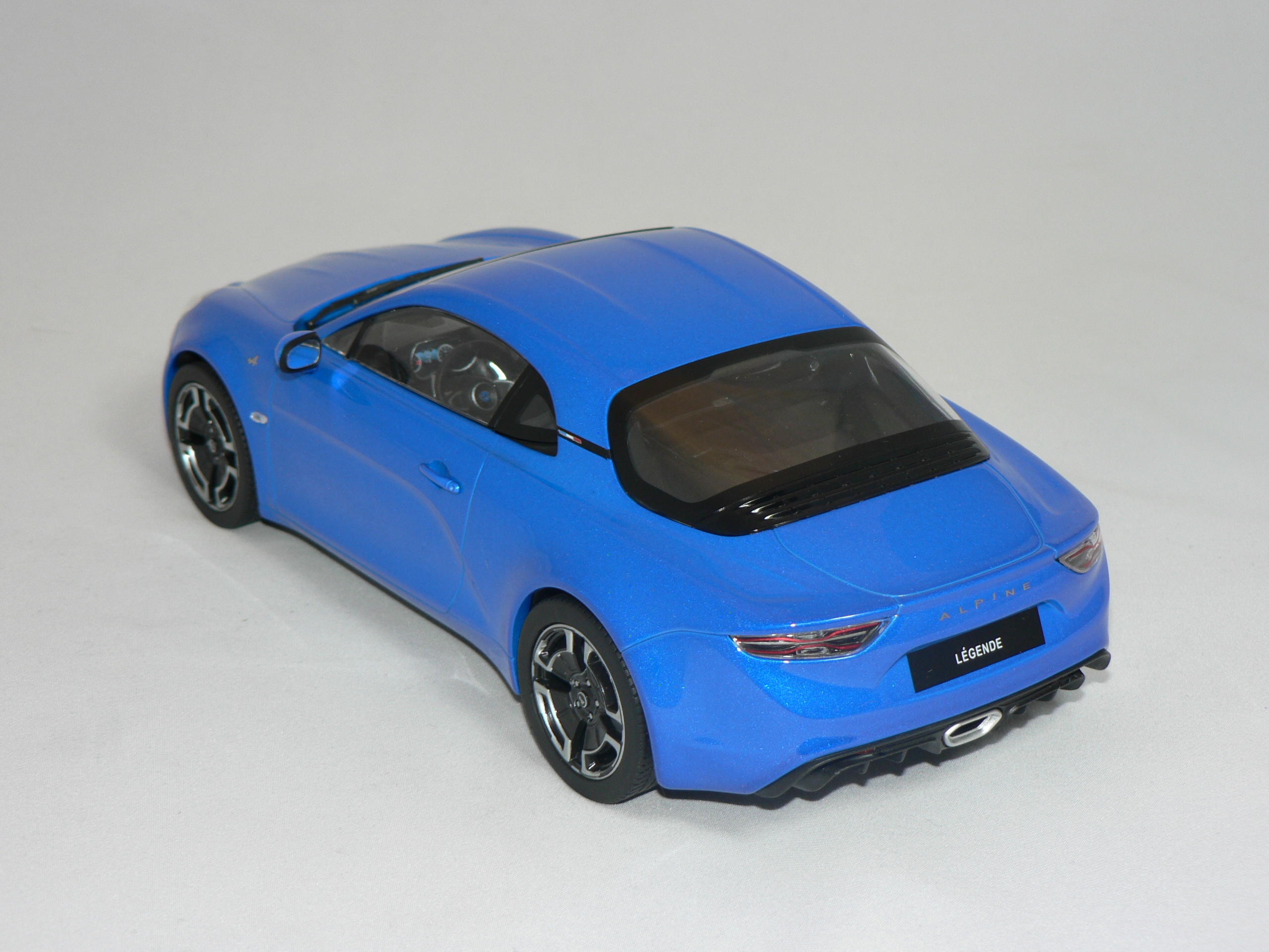 Renault Alpine Legende  A110  2018  1:18  Norev - 2