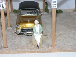 Old Couple  ( Kvinna) 1:24  American Diorama