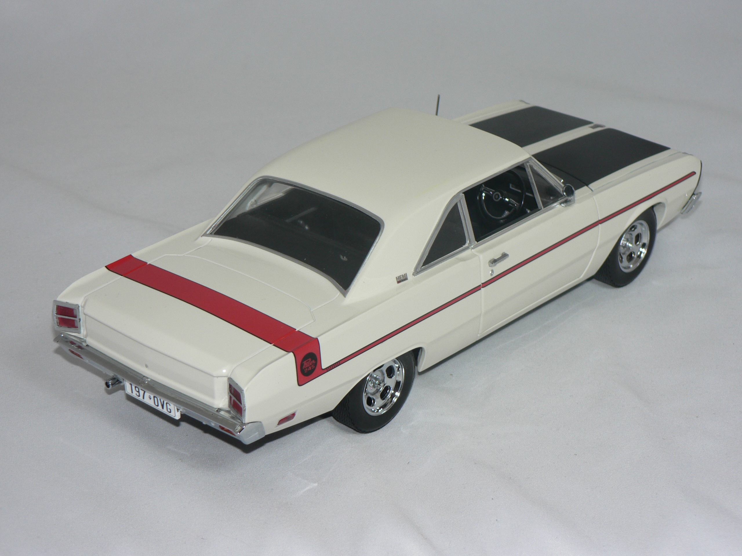 Chrysler Valiant VG -1970 1:18 Greenlight - 2