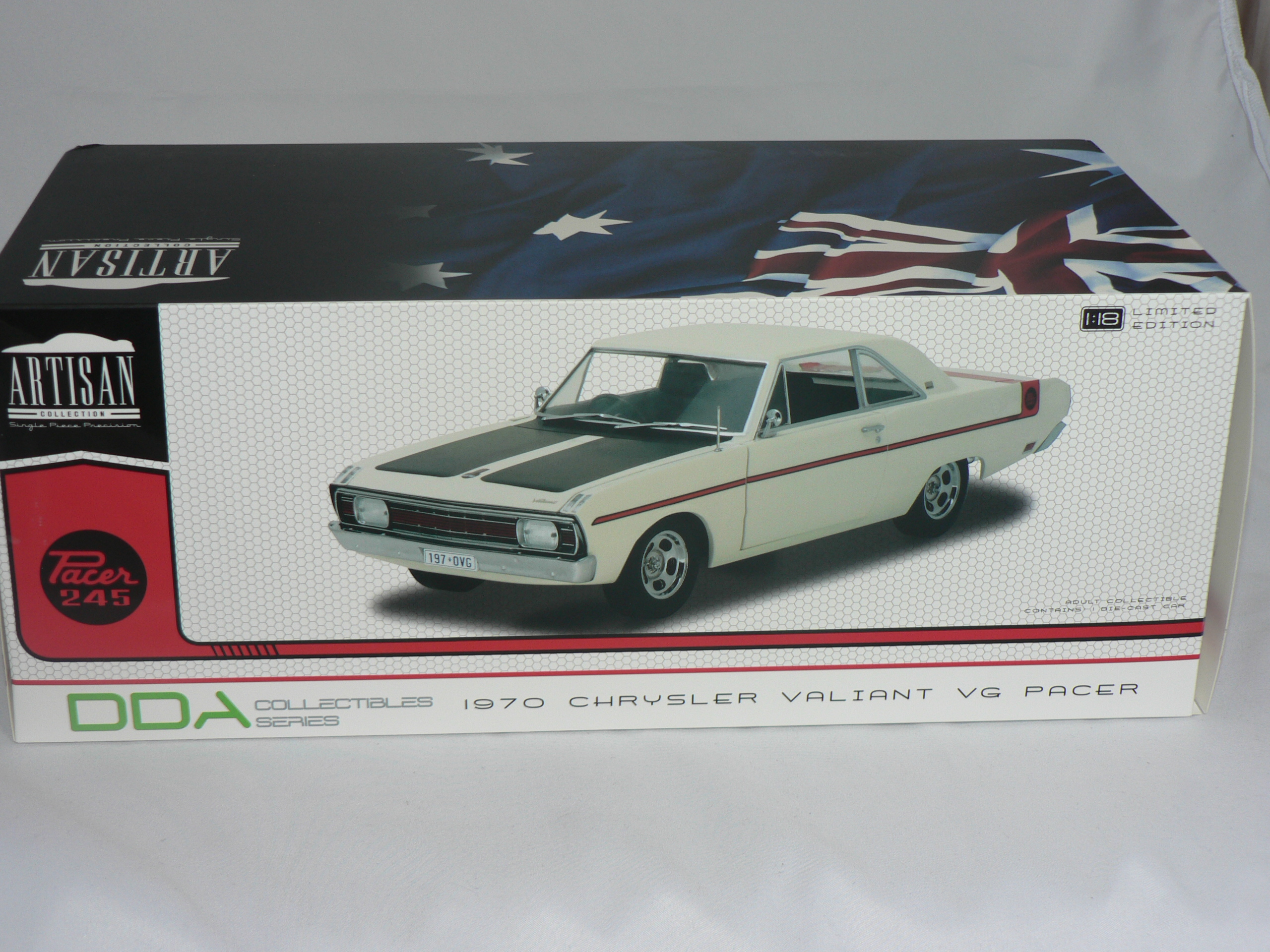 Chrysler Valiant VG -1970 1:18 Greenlight - 3