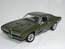 Pontiac GTO -1968 (CLASS OF 68) 50th ANNIVERSARY (LIMITED EDITION 1 of 1002pcs  1:18  Ertl/Auto World
