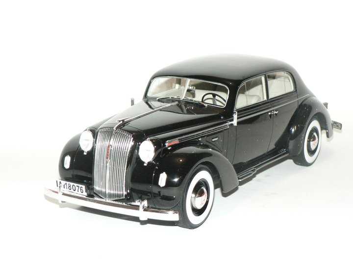 Opel Admiral -1938 (Dörr+Huv går ej öppna) 1000pcs   1:18   Bos Models