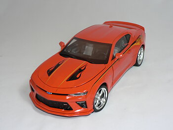 Chevrolet  Camaro  ( Nickey Super Camaro ) 2016  1:18  Ertl/Auto World