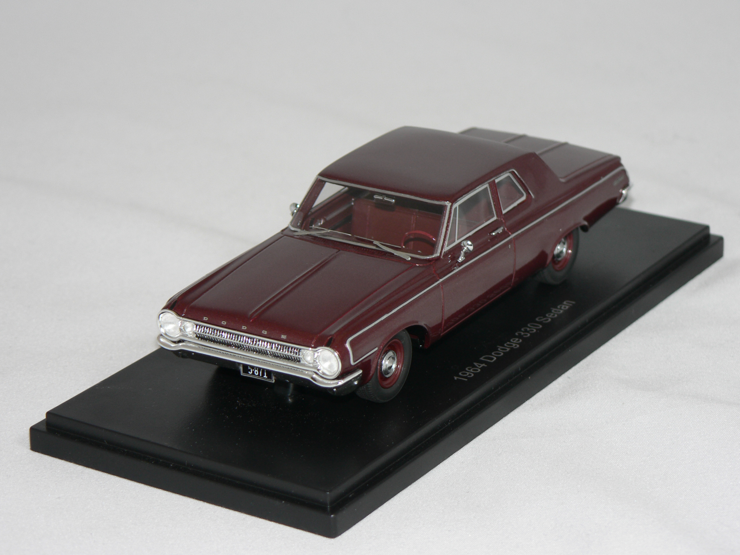Dodge 330   1964  1:43 Neo