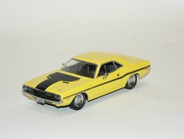 Dodge Challenger R/T -1970   1:43  Greenlight