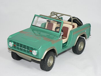 Ford Bronco -1976 "TWIN PEAKS" (GAS MONKEY GARAGE 2012)  1:18 Greenlight