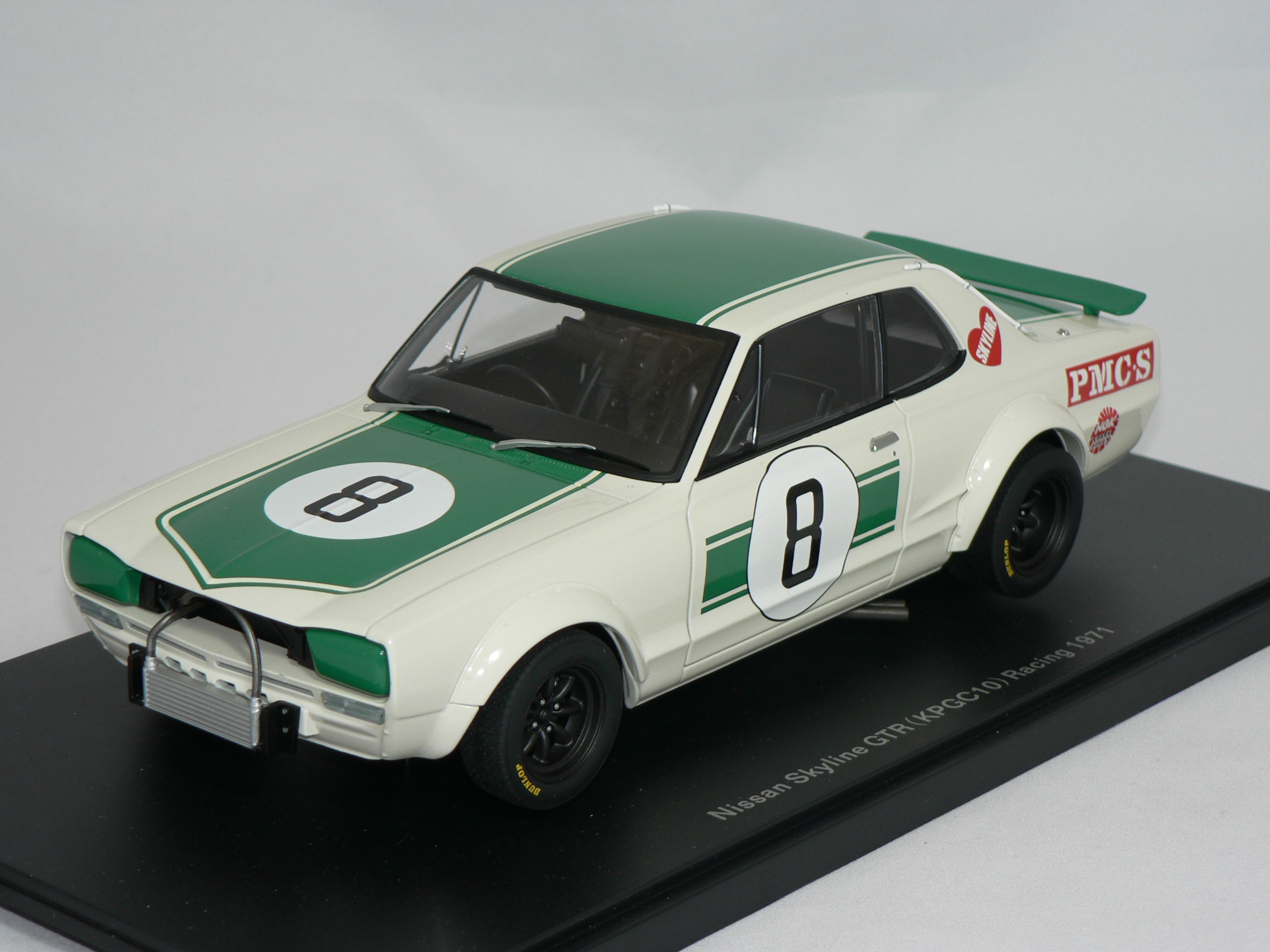 Nissan Skyline GT-R (KPGC10) RACING -1971 (JAPAN GP 2ND PLACE) M.Hasemi   1:18  Auto Art
