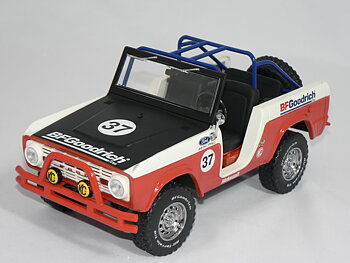 Ford Baja Bronco -1966   1:18 Greenlight