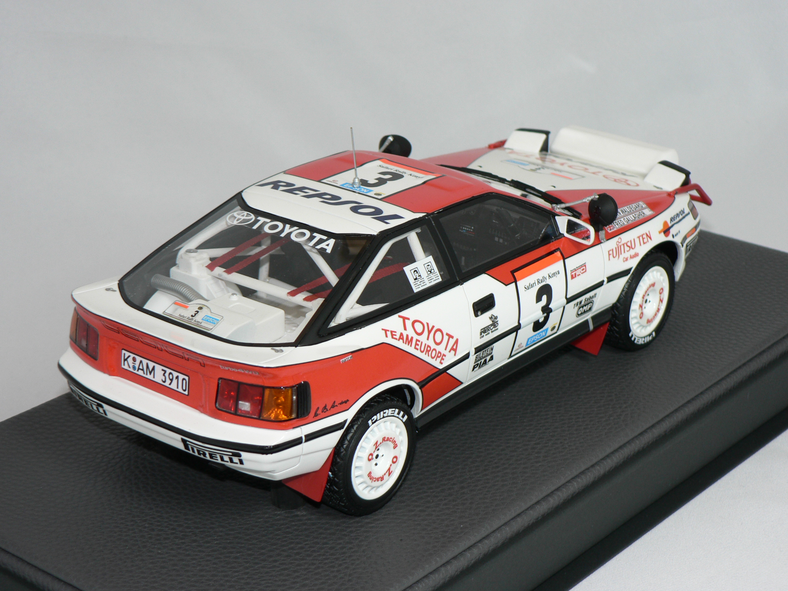 Toyota ST 165 (WINNER SAFARI RALLY 1990) B.Waldergård-F.Gallagher (LIMITED EDITION 250PCS) INGET ÖPPNINGSBART  1:18  Top Marques - 2