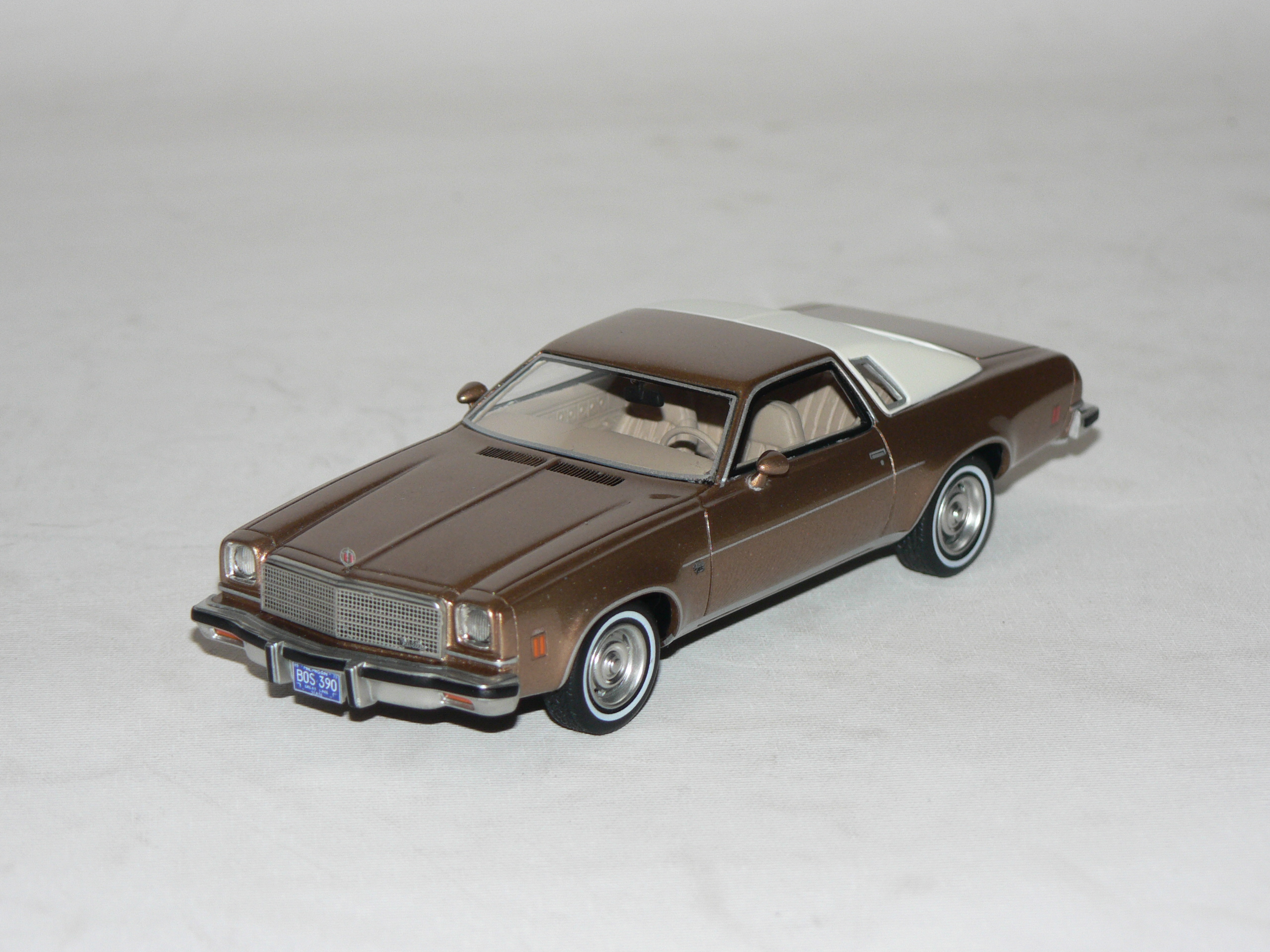 Chevrolet Malibu 2-Door -1974   1:43   Bos Models