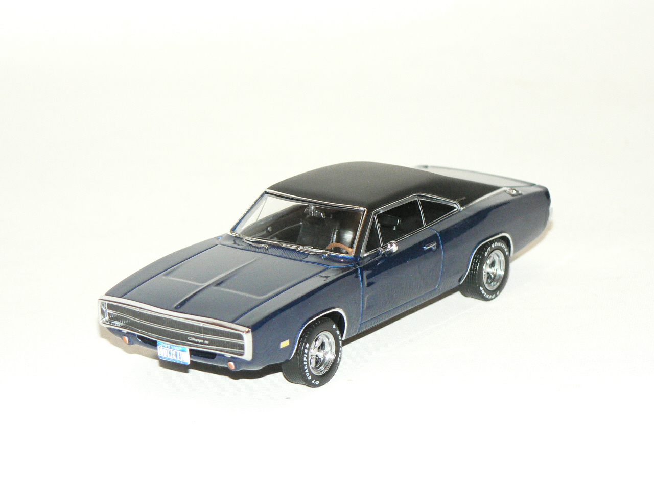 Dodge Charger 500  -1970  1:43  Ixo Premium X