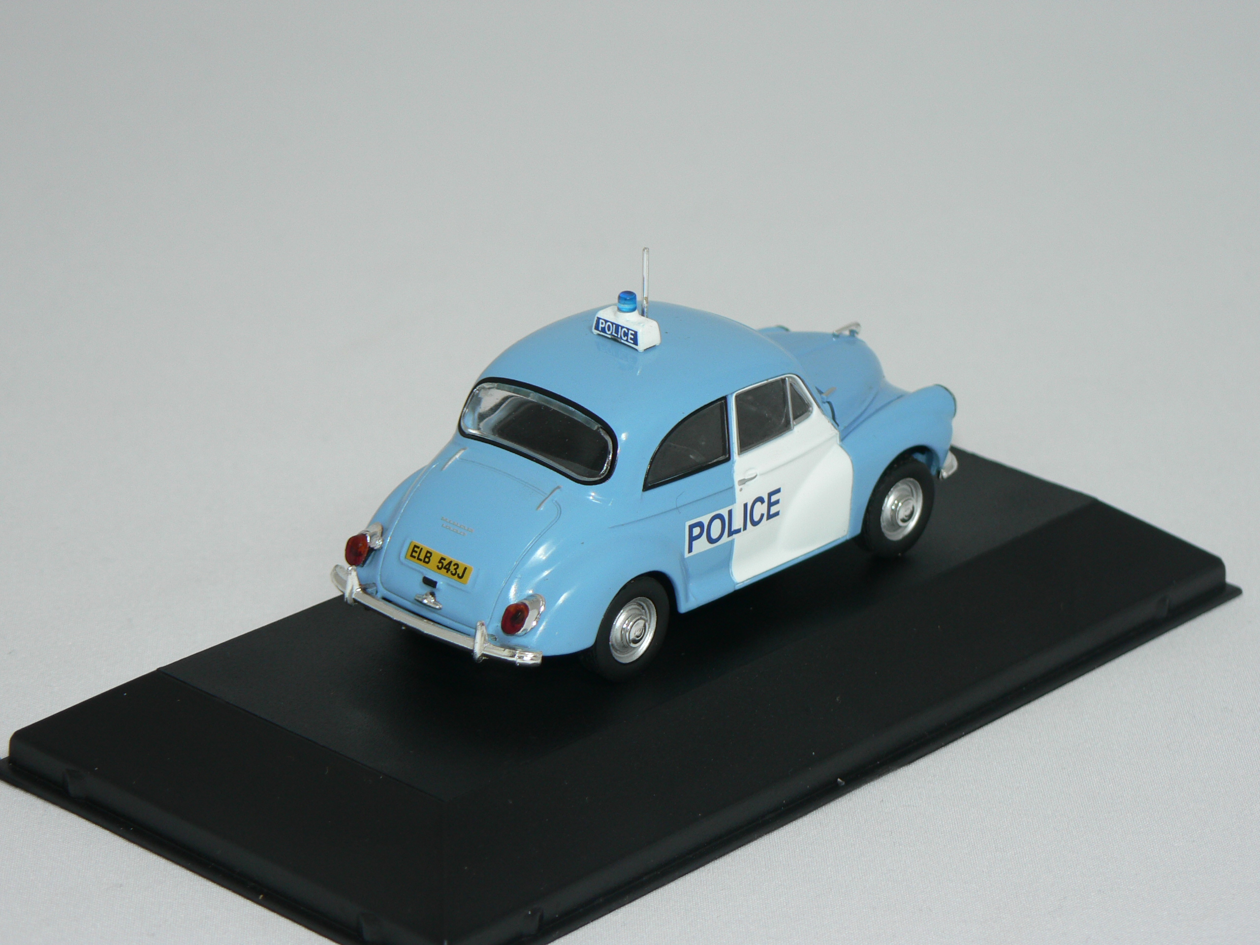 Morris Minor -1957 (UK POLIS)  1:43 Atlas - 2