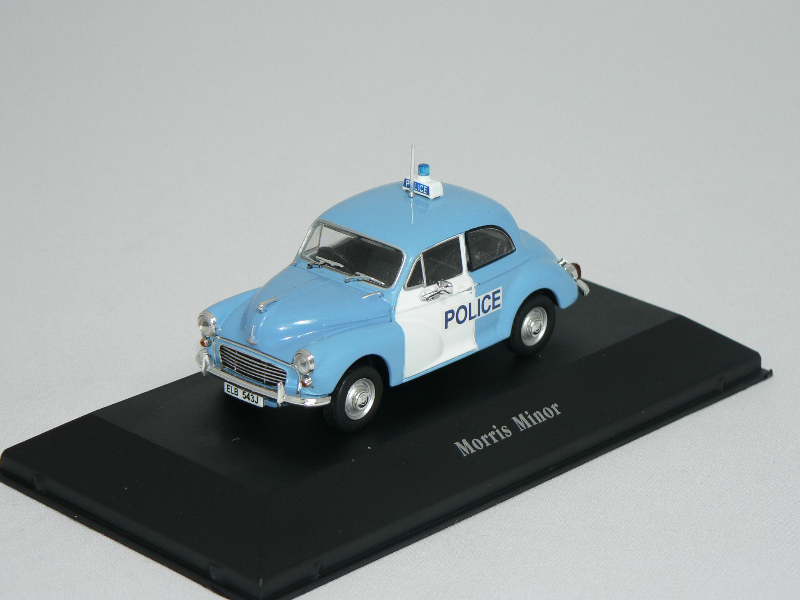 Morris Minor -1957 (UK POLIS)  1:43 Atlas
