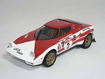 Lancia Stratos HF (Winner Sanremo Rally 1974) S.Munari-M.Mannucci (INGET ÖPPNINGSBART) DEKALER MEDFÖLJER   1:18  Triple 9 