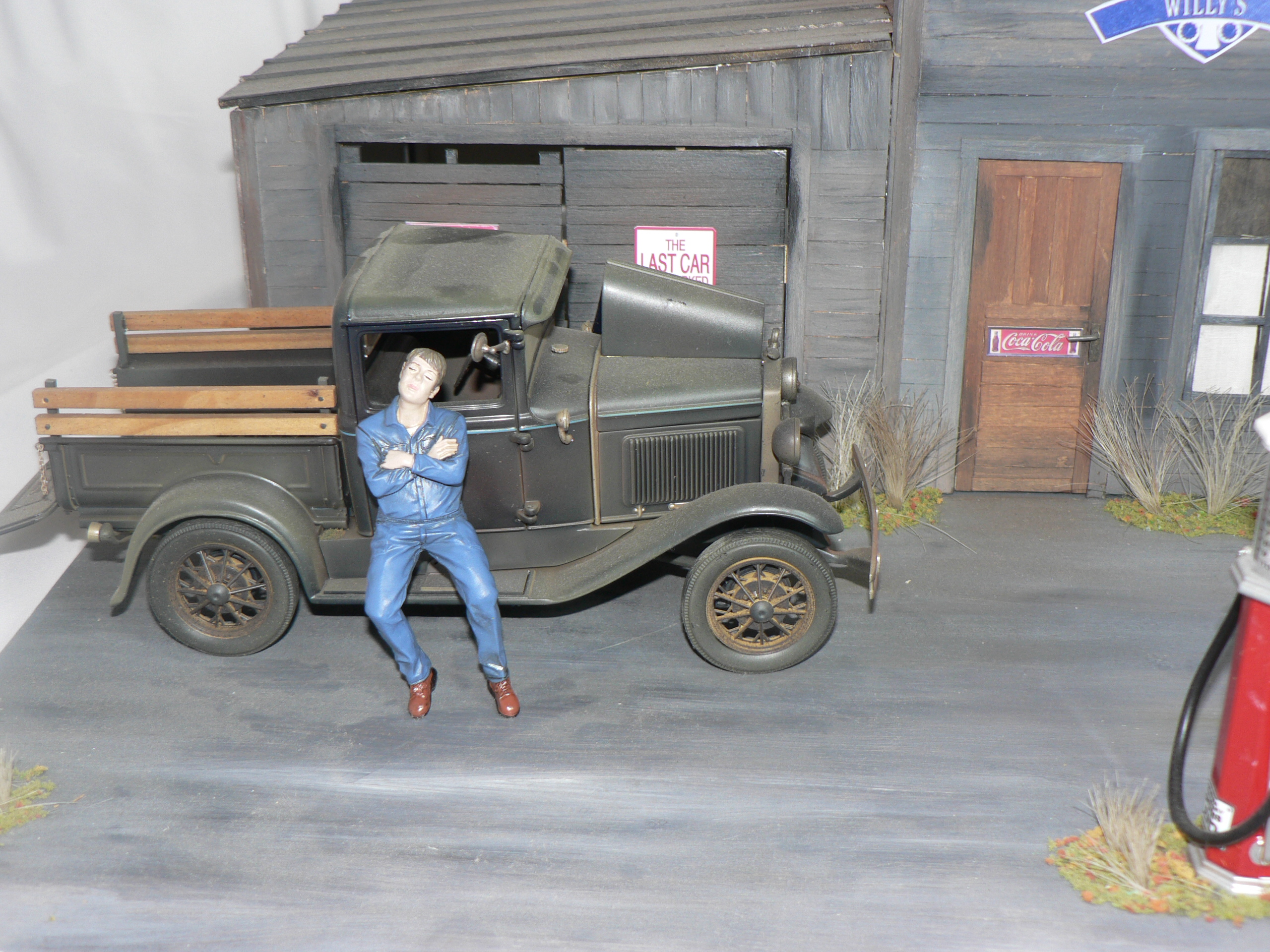 Figur (Mechanic  II )  Skala 1:18  Bil ingår ej  American Diorama