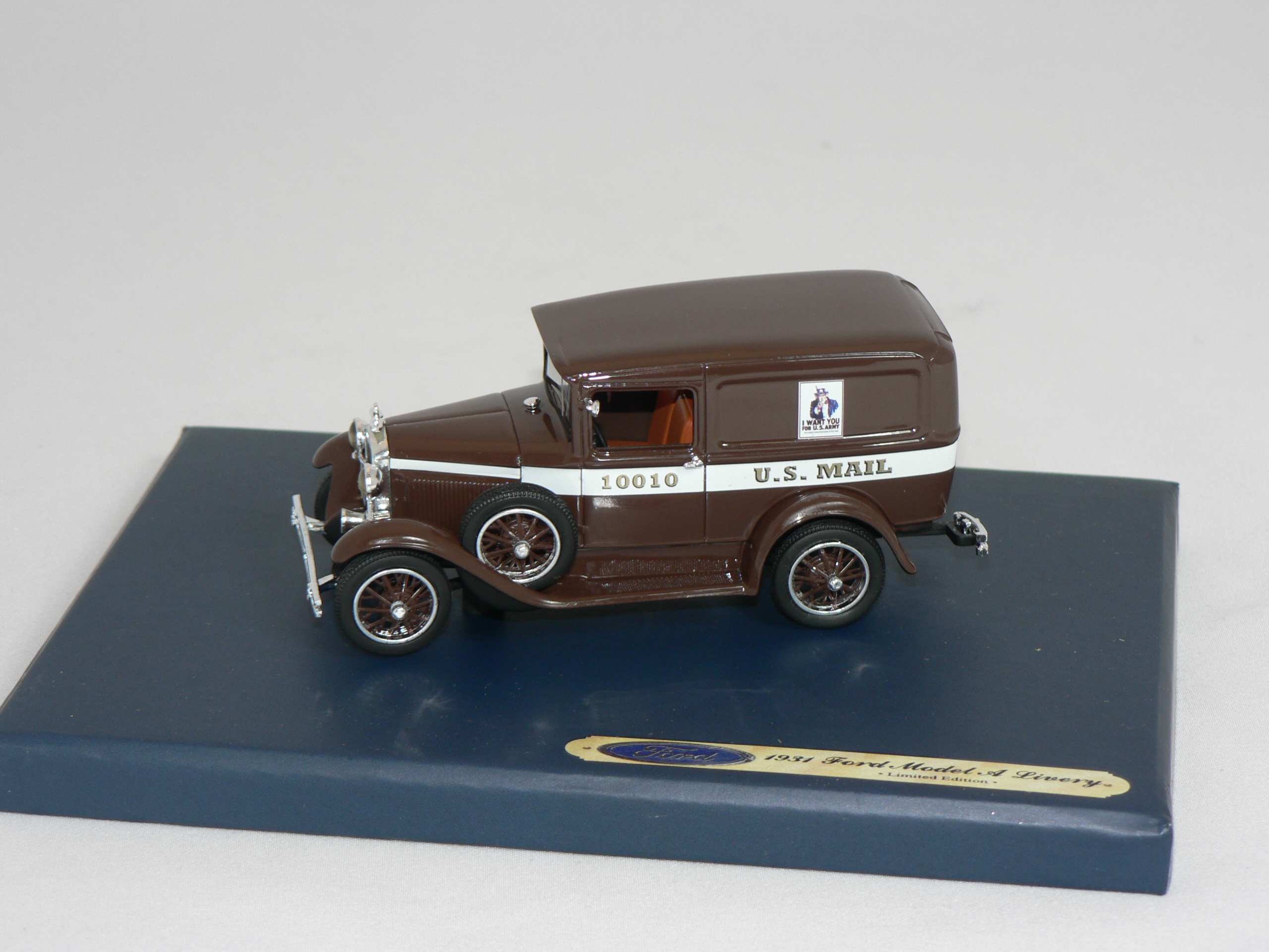 Ford Model A van 1931 ( US Mail )  1:43  Genuine Ford Parts - 3