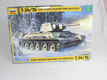 T34-76  Soviet Medium Tank  1:35  Zvezda