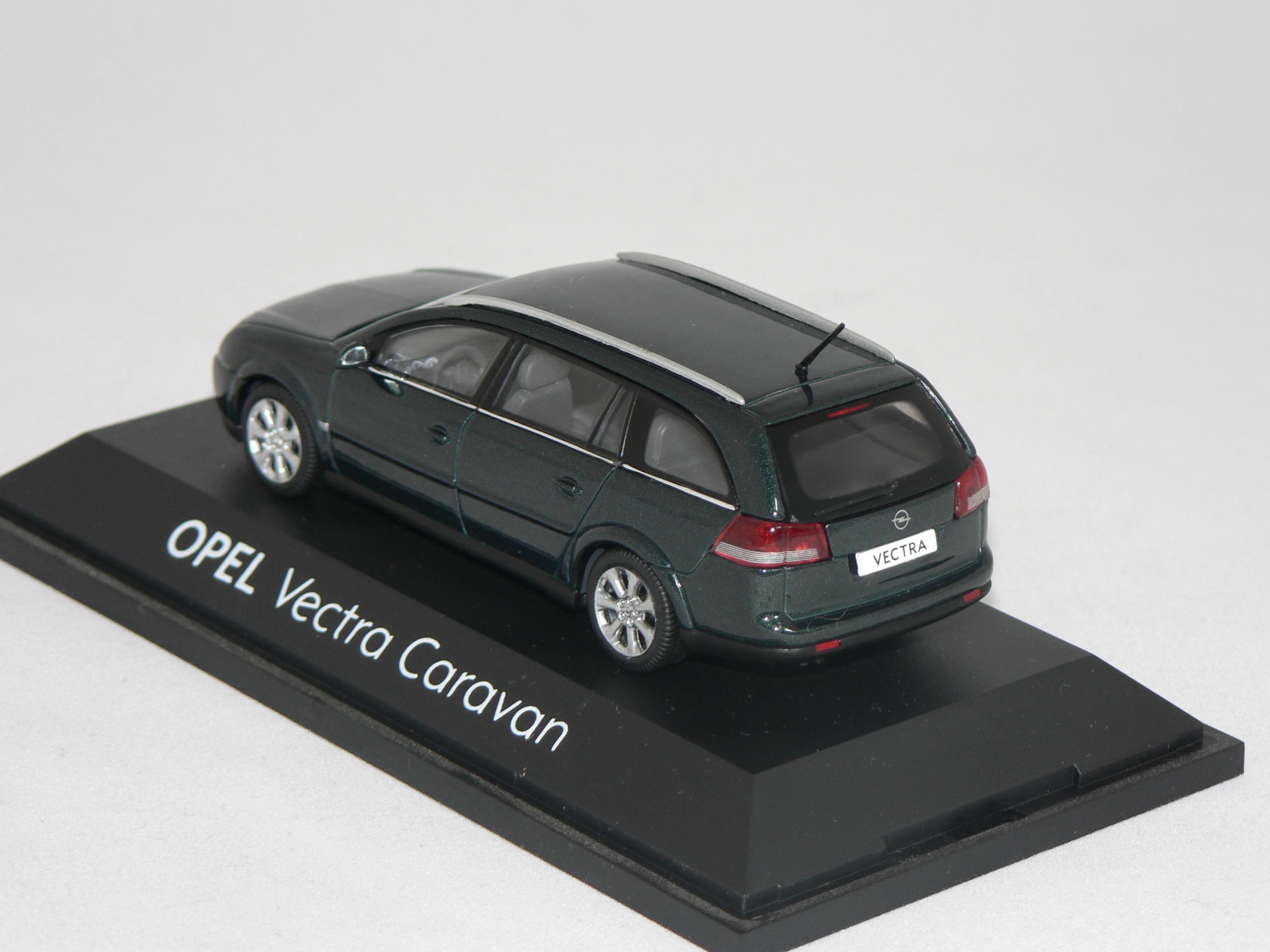 Opel Vectra Caravan  1:43 Opel Collection - 2