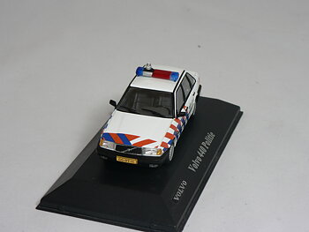 Volvo 440  Politie 1:43 Atlas