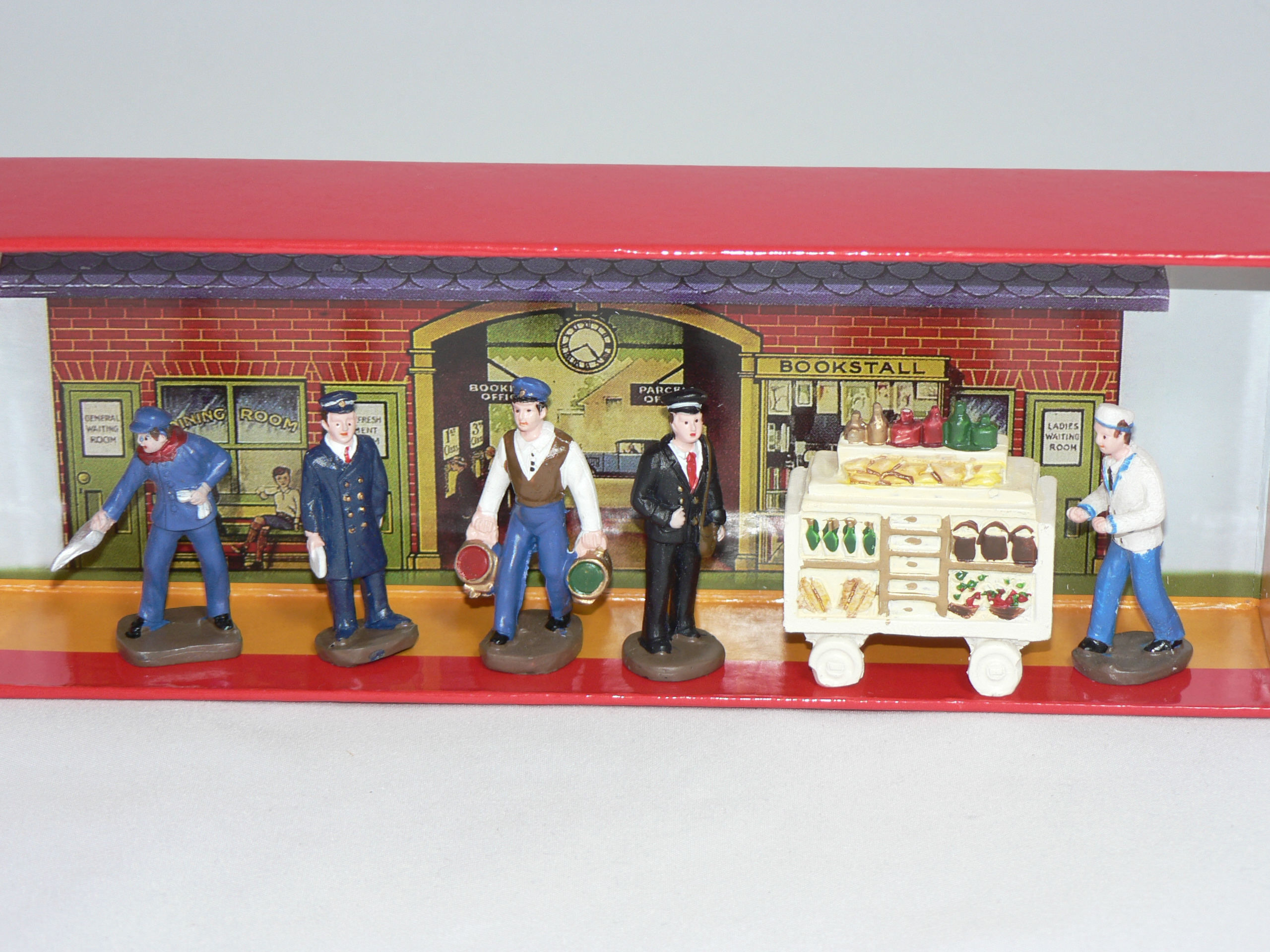 Figur (SET MED 6ST DELAR) "TÅG"  1:43  Atlas