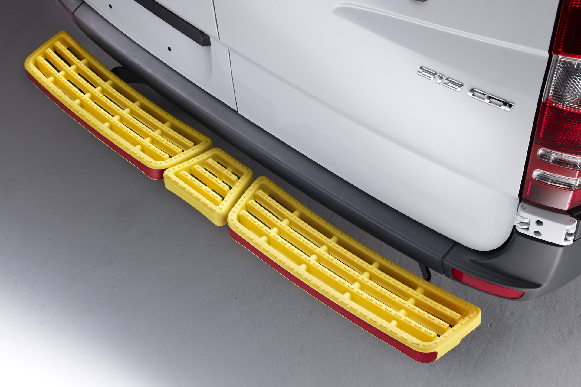 Heckstufe AccessStep  dreifach Mercedes Sprinter 2018-