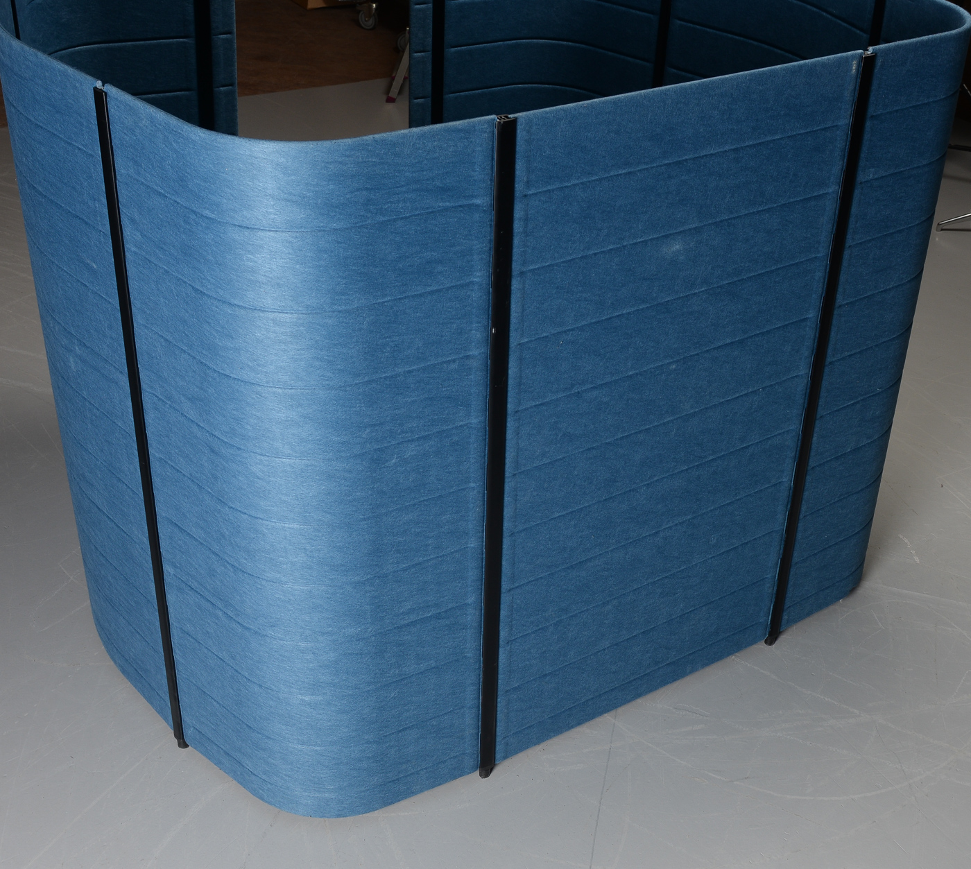 Room divider, Vitra Workbays Meet Blue Ronan & Erwan Bouroullec