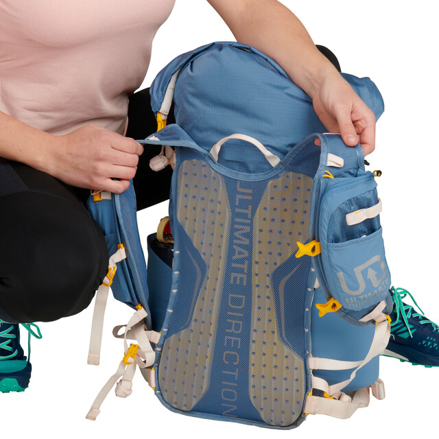 Ultimate Direction Fastpack Her 30L backpack - 6