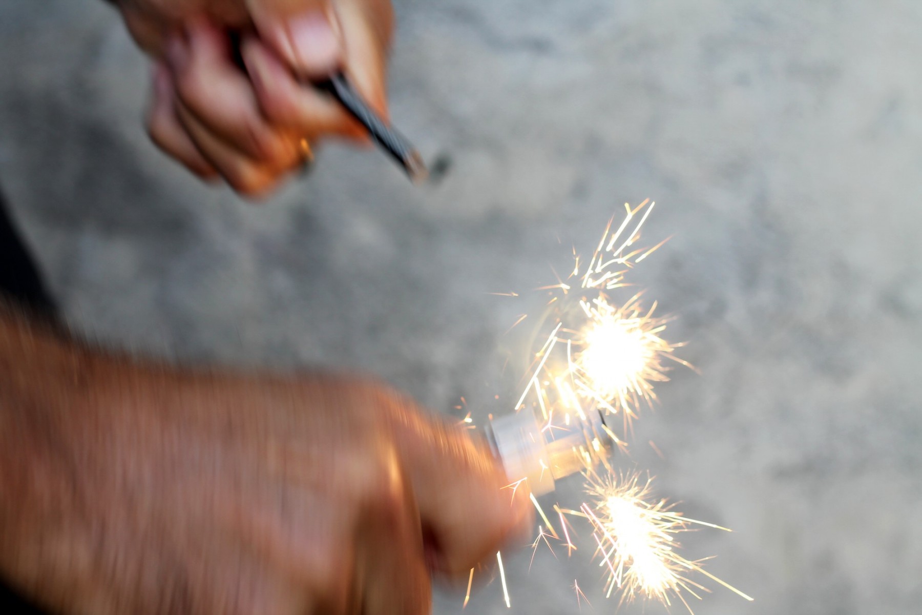 Vargo Ultimate Fire Starter™ - 5