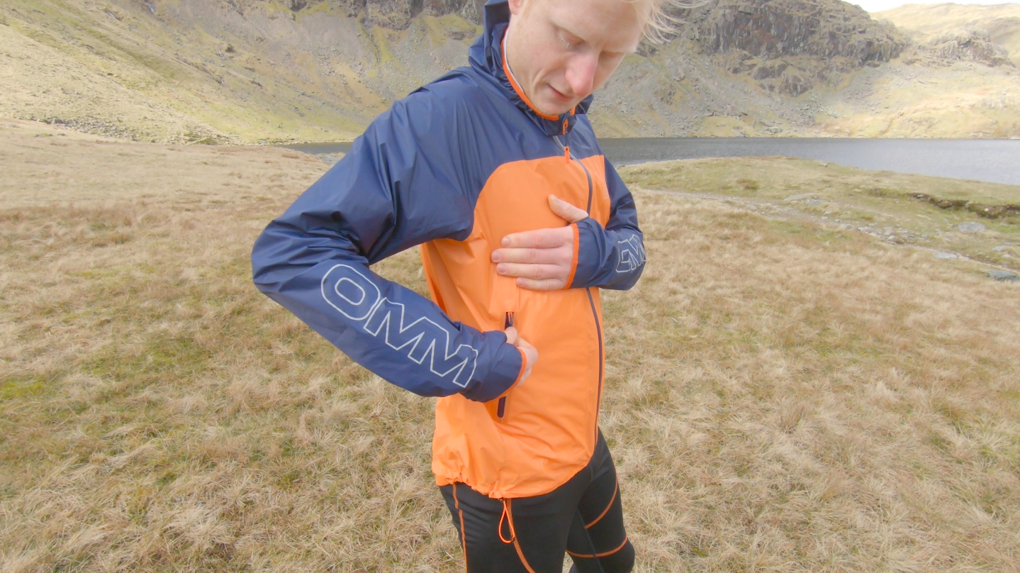 The OMM Halo + Jacket with pockets - Backpackinglight.dk