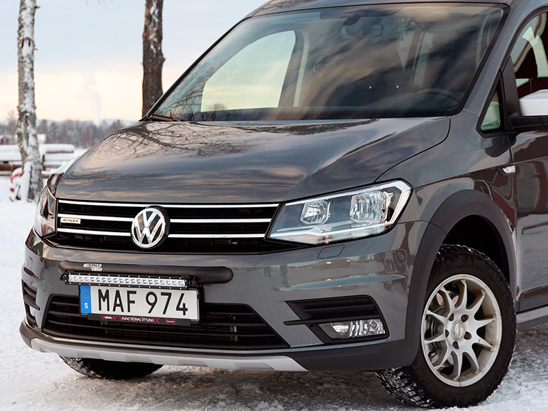 Q-LED VW Caddy 16-20 fäste för LED-ramp (LED extraljus)