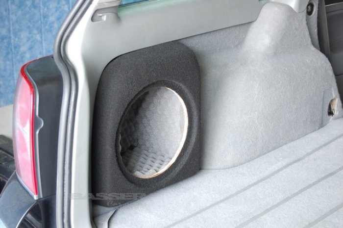Baslåda VW Passat B5 kombi 10" -96-05 - 2