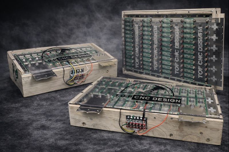 Batteri Litiumbatterier för billjud – stabil spänning även vid extrema byggen. 