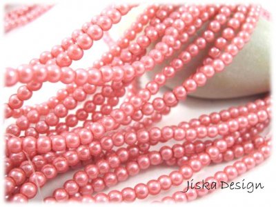 Glaspärlor Lackade Runda Rosa 4mm 1sträng