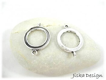 Ring med 2 Öglor Tibet 26x19mm 10st