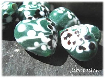 Lampwork Hjärta Grönt 16x15mm