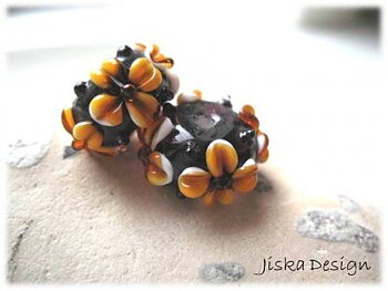 Lampwork Rondell Svart & Orange 13mm