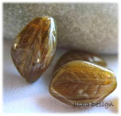 Löv Bruna 16x10mm 10st