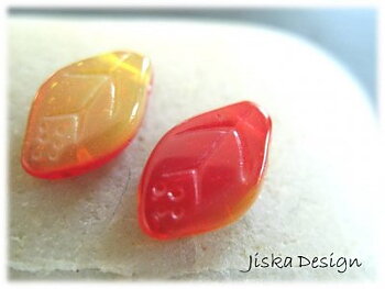 Löv Gula & Röda 12x7mm 10st