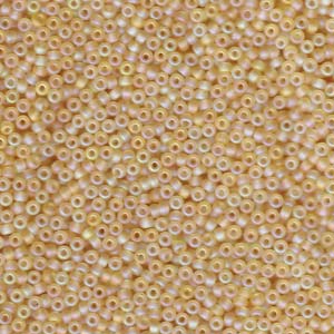 Miyuki Matte Transp Light Topaz AB 11-132FR 10g
