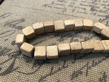 Granit Stone 9x6mm 1sträng
