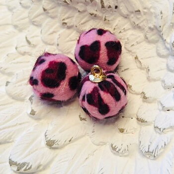 Pälsboll Hänge Slät Rosa 16mm 1st
