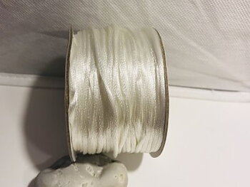 Satinband Vit 2mm 1m
