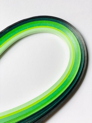Quilling Papper Grön Mix 5mm längd: 530mm