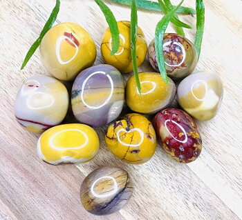Jaspis Mookait Cuddle Stone 2-3cm 1st