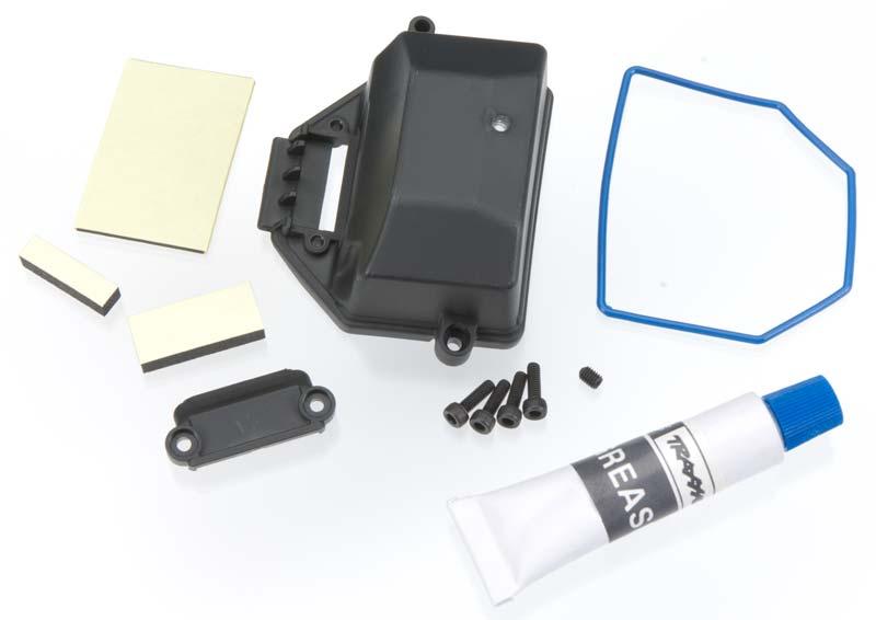 Traxxas 7024X Box, receiver (sealed)/ wire cover/ foam pads, upper & lower/ silicone grease/ 2.5x8 CS (4)/ 3x4 GS (1)