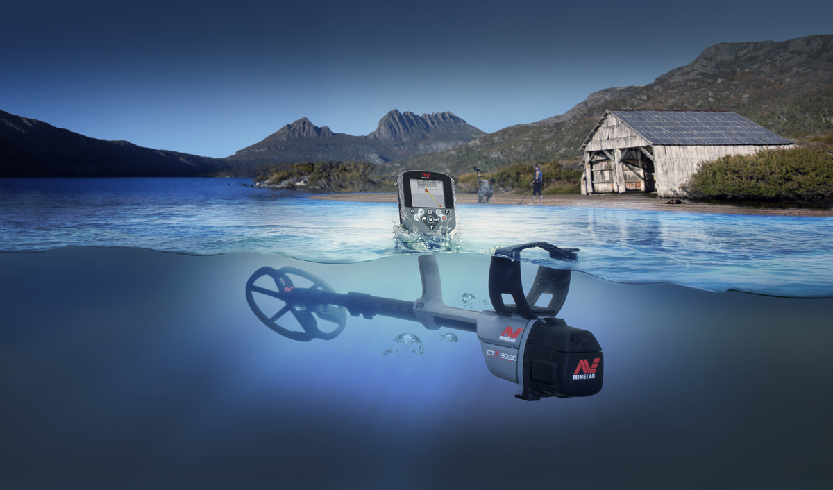 Minelab CTX3030 Standard Pack (inc WM10, Alk Pack)  + 17” Double-D coil - 4