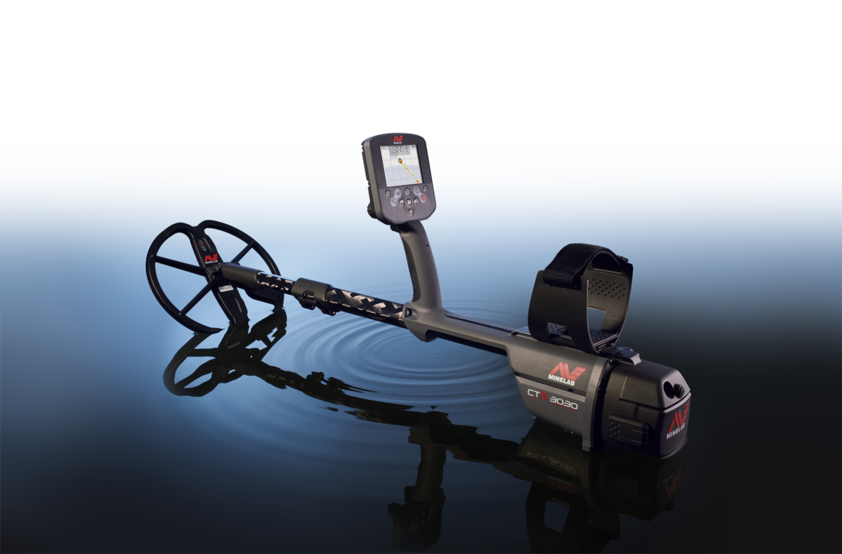 Minelab CTX3030 Standard Pack (inc WM10, Alk Pack)  + 17” Double-D coil - 2