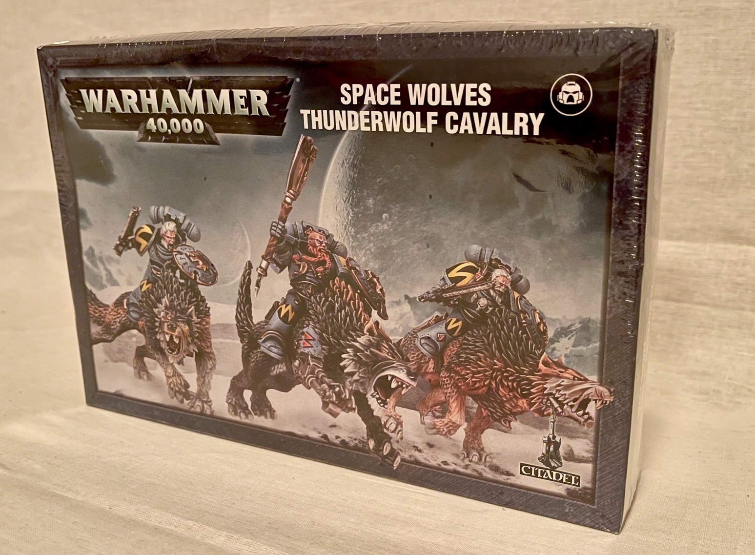 Warhamer 53-09 Space Wolves: Thunderwolf Cavalry