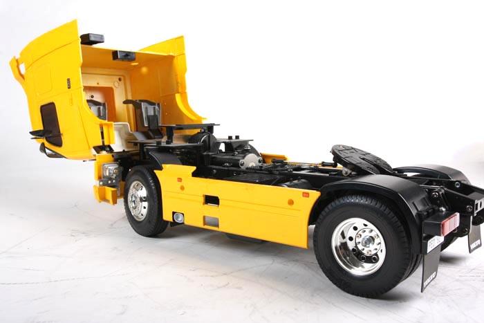 Tamiya 56312 Volvo FH12 Globetrotter 420 - 3